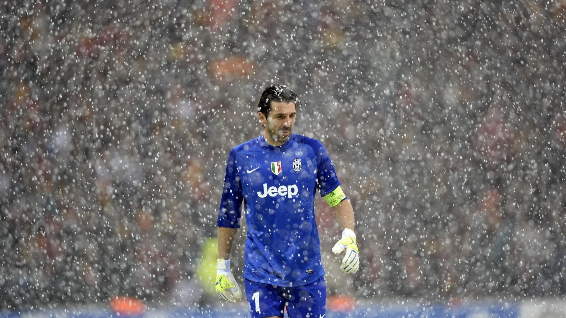 网球赛事进入关键淘汰赛阶段